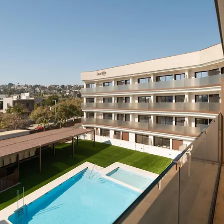 Mila Aparthotel 3*