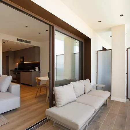 Mila Aparthotel