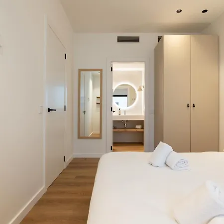 Mila Aparthotel 3*