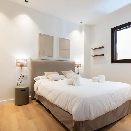 Mila Aparthotel