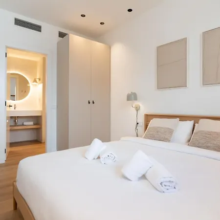Mila Aparthotel