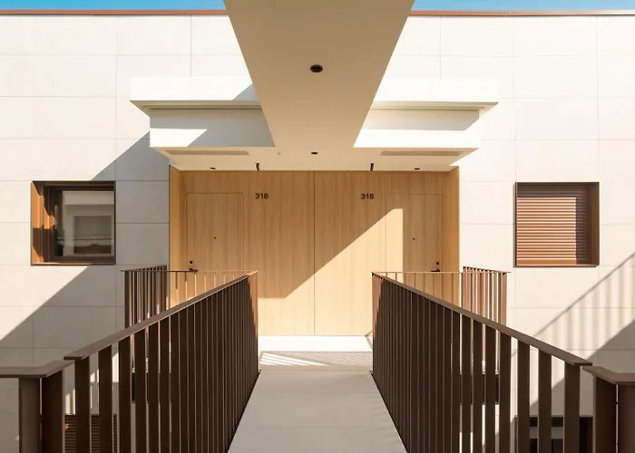 Mila 公寓式酒店 锡切斯